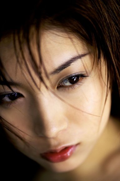 促进工业经济向创新驱动转型升级-比分直播(图1) 在线注册